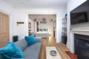 Host & Stay - Grafton Driftwood